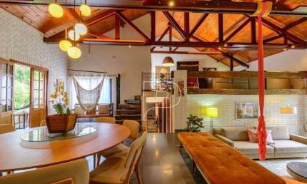 Casa com 4 dormitórios à venda, 390 m² por R$ 1.780.000,00 - Granja Viana - Carapicuíba/SP