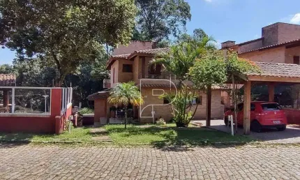 Casa com 3 dormitórios à venda, 320 m² por R$ 1.950.000,00 - Granja Viana - Carapicuíba/SP