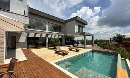 Casa com 4 dormitórios à venda, 326 m² por R$ 2.780.000,00 - Granja Viana - Embu das Artes/SP