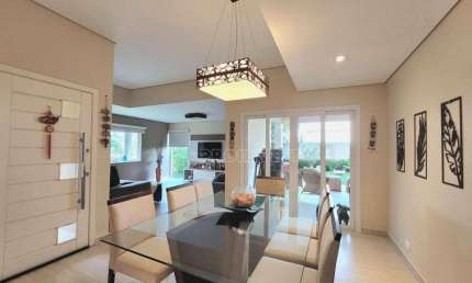 Casa com 4 dormitórios à venda, 347 m² por R$ 1.590.000,00 - Santa Adélia - Vargem Grande Paulista/SP