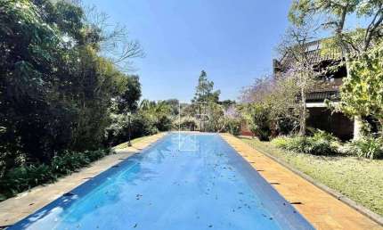 Casa com 3 dormitórios à venda, 450 m² por R$ 2.700.000,00 - Granja Viana - Carapicuíba/SP
