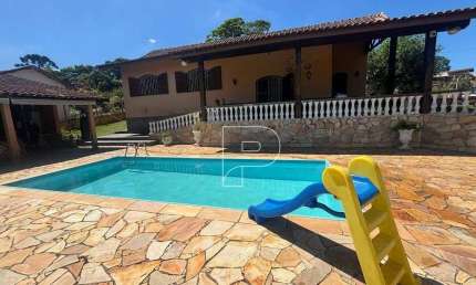 Casa com 3 dormitórios à venda, 245 m² por R$ 870.000,00 - Los Álamos - Vargem Grande Paulista/SP