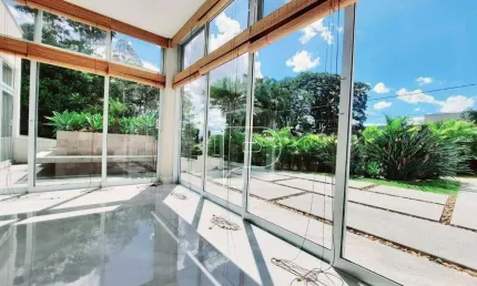 Casa de alto padrão, com 4 dormitórios à venda, 364 m² por R$ 3.600.000 - Golf Village - Carapicuíba/SP