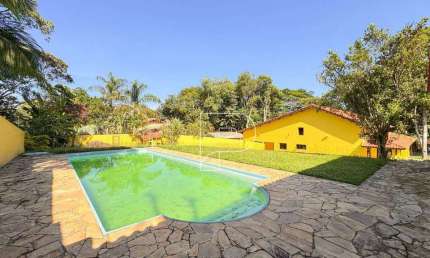 Chácara com 3 dormitórios, 1512 m² - venda por R$ 1.600.000,00 ou aluguel por R$ 5.775,41/mês - Jardim das Colinas - Embu das Artes/SP