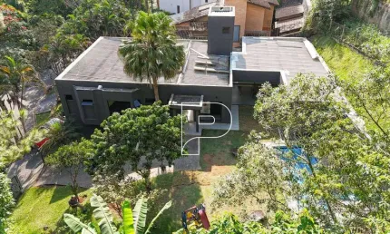Casa com 3 dormitórios à venda, 300 m² por R$ 2.050.000,00 - Parque das Artes - Embu das Artes/SP