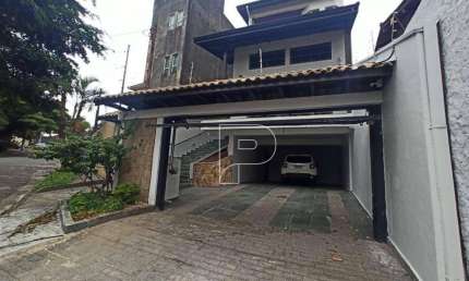 Casa com 4 dormitórios, 236 m² - venda por R$ 990.000,00 ou aluguel por R$ 6.250,00/mês - Jardim Semiramis - Cotia/SP