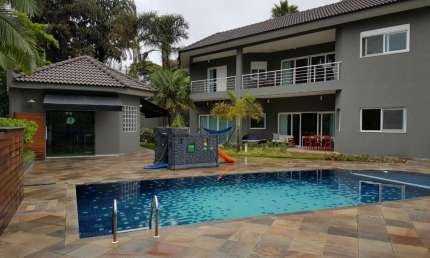 Casa com 4 dormitórios à venda, 540 m² por R$ 3.725.000,00 - Nova Higienópolis - Jandira/SP