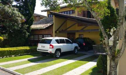 Casa com 3 dormitórios à venda, 500 m² por R$ 3.000.000,00 - Granja Viana - Jandira/SP