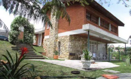 Casa à venda -3 dormitórios (suíte) , 330 m² por R$ 1.600.000 - Granja Viana - SP