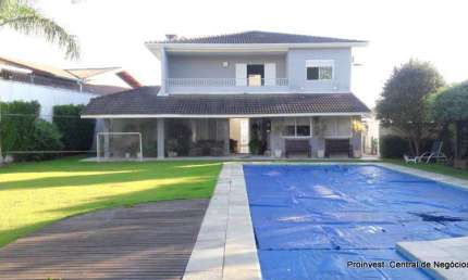 Casa mobiliada com 4 suítes à venda, 800 m² na Granja Viana