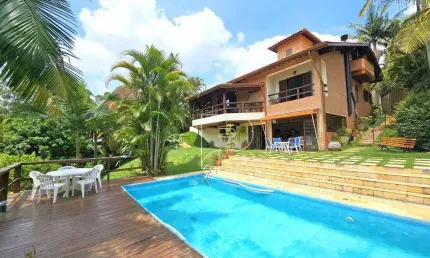 Casa com 3 dormitórios à venda, 500 m² por R$ 2.350.000,00 - Granja Viana - Cotia/SP