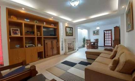 Casa com 2 dormitórios à venda, 238 m² - Centro (Cotia) - Cotia/SP