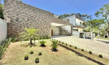 Casa com 3 dormitórios à venda, 321 m² por R$ 2.400.000,00 - Granja Viana - Cotia/SP