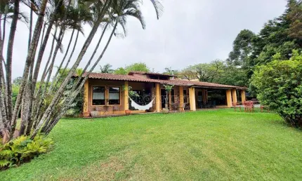 Casa com 2 dormitórios à venda, 287 m² por R$ 1.600.000,00 - Nova Higienópolis - Jandira/SP