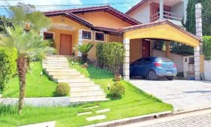 Casa com 3 dormitórios à venda, 361 m² por R$ 1.270.000,00 - Granja Viana - Cotia/SP