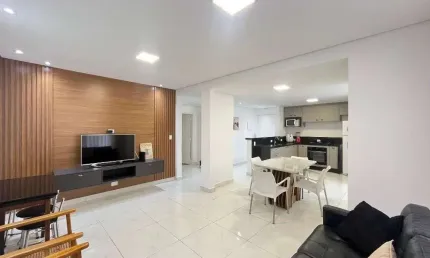 Apartamento Reformado, 2 Dormitórios, 1 Vaga, Enseada, Guarujá/SP