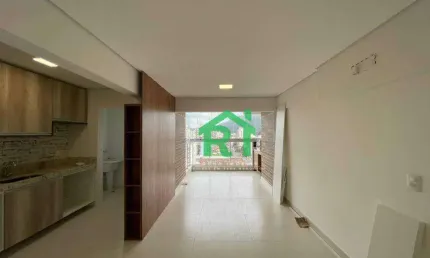 Apartamento na praia 2 dormitórios,( 1 suite) 2 vagas, lazer- Praia da Enseada - Guarujá/SP