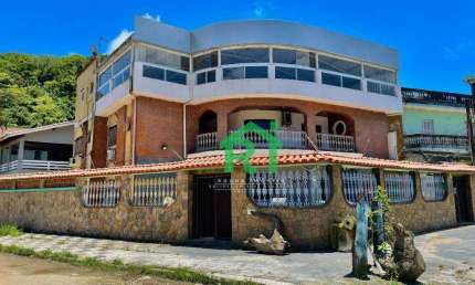 Casa com 3 Quartos (3 Suítes), 6 Vagas, Jardim Guaiuba, Guarujá/SP