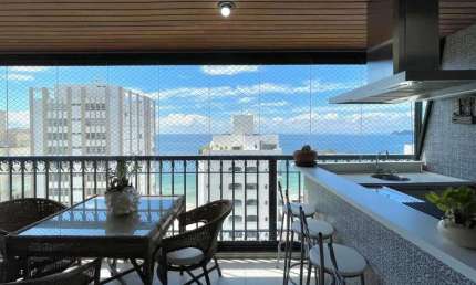 Apartamento à beira mar com 3 quartos (1 suíte), 2 vagas e lazer à venda em Pitangueiras, Guarujá | Rocha Imóveis Guarujá