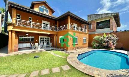 Casa beira mar, 6 dormitórios (6 suítes), 4 vagas, lazer, Pernambuco, Guarujá/SP.