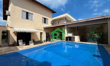 Casa á venda na Vila Santa Rosa | Rocha Imóveis Guarujá