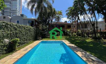 Casa à venda na Praia da Enseada | Rocha Imóveis Guarujá