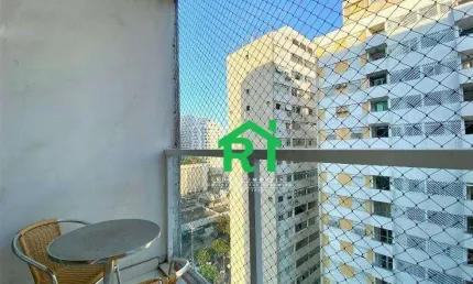 Apartamento à beira mar com 1 dormitórios (1 suíte), 1 vaga, Praia das Pitangueiras, Guarujá/SP