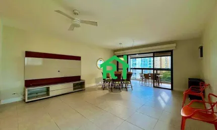 Apartamento reformado, 4 dormitórios (4 suítes), 3 vagas, lazer, Pitangueiras, Guarujá/SP.