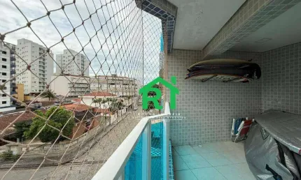 Apartamento a poucos metros da praia com 3 dormitorios (1 suite), 2 vagas, Tombo, Guaruja/SP.