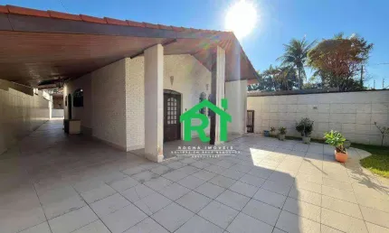 Casa à beira mar com 3 quartos (1 suíte), 4 vagas, Jardim Guaiuba, Guarujá/SP