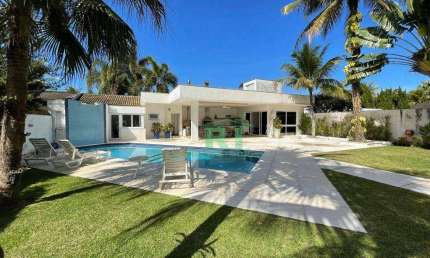 Casa com 5 dormitórios, 700 m² - venda por R$ 3.500.000 ou aluguel por R$ 16.000/dia - Acapulco - Guarujá/SP