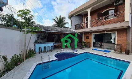 Casa com 4 dormitórios à venda, 309 m² por R$ 1.600.000,00 - Balneário Praia do Pernambuco - Guarujá/SP