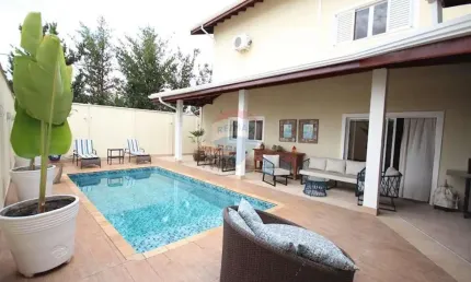 Sobrado a venda Condomínio Terra de Fontanário - Com 3 quartos, 3 suites, 3 vagas de garagem. Paulinia -SP