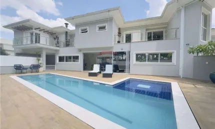 Casa com 4 quartos suites e área gourmet à venda no Condomínio Athenas em Paulínia/SP
