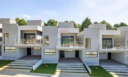 Casa sobrado à venda, com 3 quartos suítes, no Condomínio Residencial Saint Moritz em Paulínia/SP