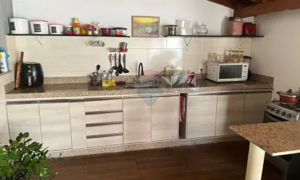 Excelente casa a venda com dois quartos  e uma ótima edícula, vila bressani, paulínia/sp