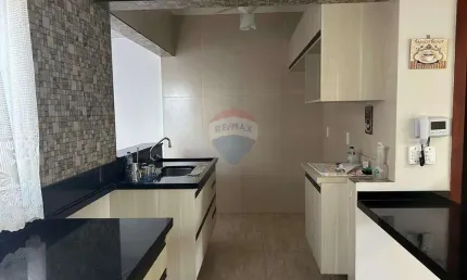 Casa à Venda em Vila Nova próximo à Lagoa do Taquaral com 3 quartos, Campinas/SP