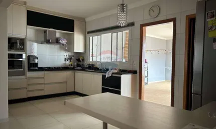 'Casa à venda com 3 quartos  no Condomínio Campos do Conde I,  Paulínia/SP.