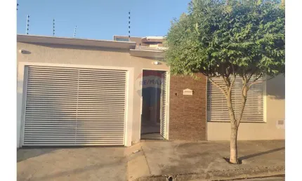 Casa com 3 quartos à venda na Zilda Giovanoni Viamonte, 112, Parque Souza Queiroz, Cosmópolis