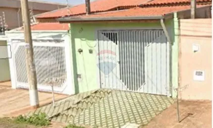 Casa com 2 quartos à venda na Rua Joaquim Toledo Silva, 158, Jacinto Hackel Fren Aun, Cosmópolis