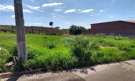 Terreno Exclusivo em Cosmópolis: Oportunidade Única