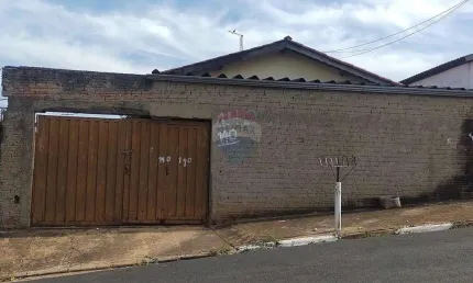 Casa com 5 quartos à venda na Rua Santa Cruz, 140, Vila Morro do Castanho, Cosmópolis