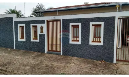 Casa com 4 quartos à venda na Rua 25 de Dezembro, 198, Jardim de Faveri, Cosmópolis