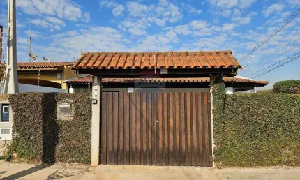 Casa com 3 quartos para alugar na Rua Santa Gertrudes, 1890, Jardim Bela Vista, Cosmópolis