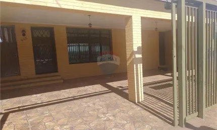 Ponto comercial para alugar na Rua Antonio Carlos Nogueira, 642, Centro, Cosmópolis