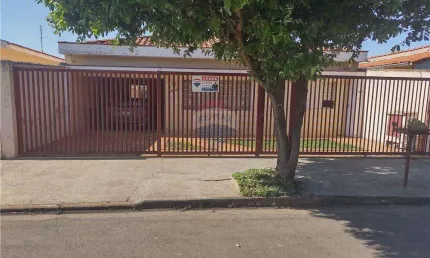 'casa moderna com jardim gourmet no jardim bela vista'