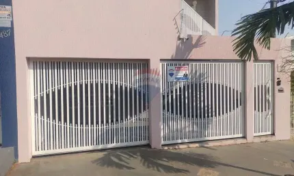 Casa com 3 quartos para alugar na Rua Baronesa Geraldo de Rezende, 491, Centro, Cosmópolis