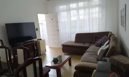 Casa com 3 quartos à venda na Rua José Gonçalves da Mota Júnior, 17, Vila Valença, São Vicente por R$ 520.000