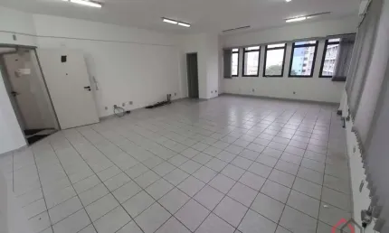 Sala comercial com 1 sala para alugar na dona ana costa, 254, gonzaga, santos por r$ 3.500