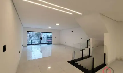 Casa com 3 quartos à venda na Rua Oswaldo Cochrane, 35, Embaré, Santos por R$ 2.180.000